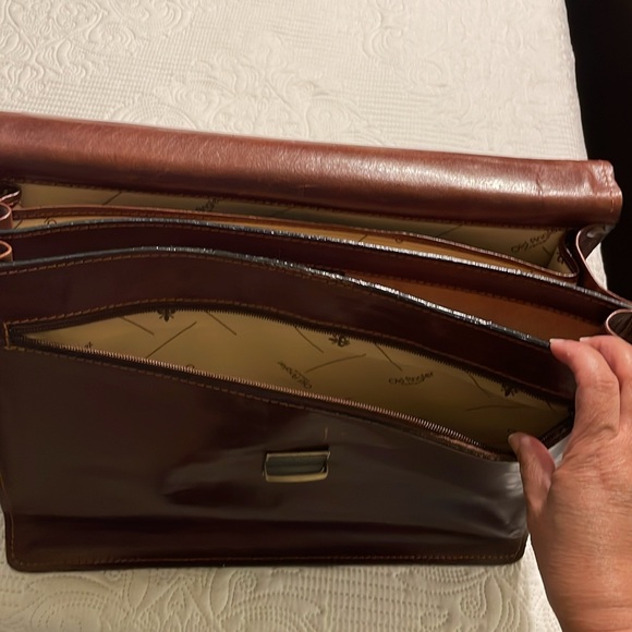 Italian leather Old Angler Firenze portfolio - Picture 4 of 8